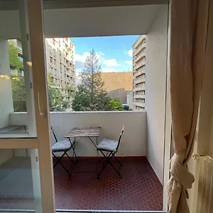 Dream Dwell -studio With Balcony 800m To Trocadero And Tour Eiffel Paris